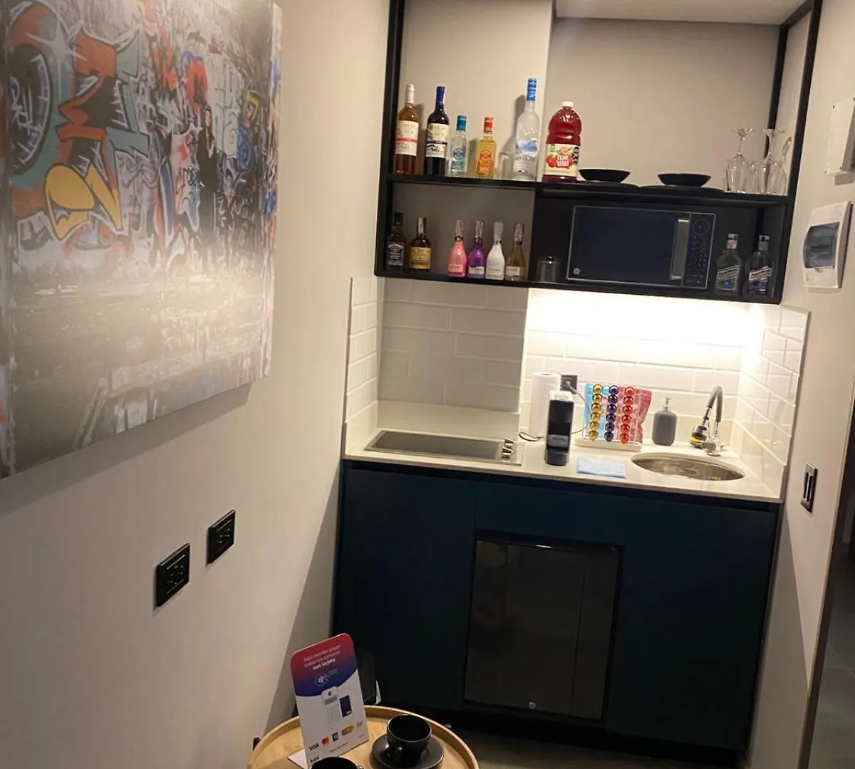 Hotel Living 35 Suites Piso 8 Vip Medellin Colombia