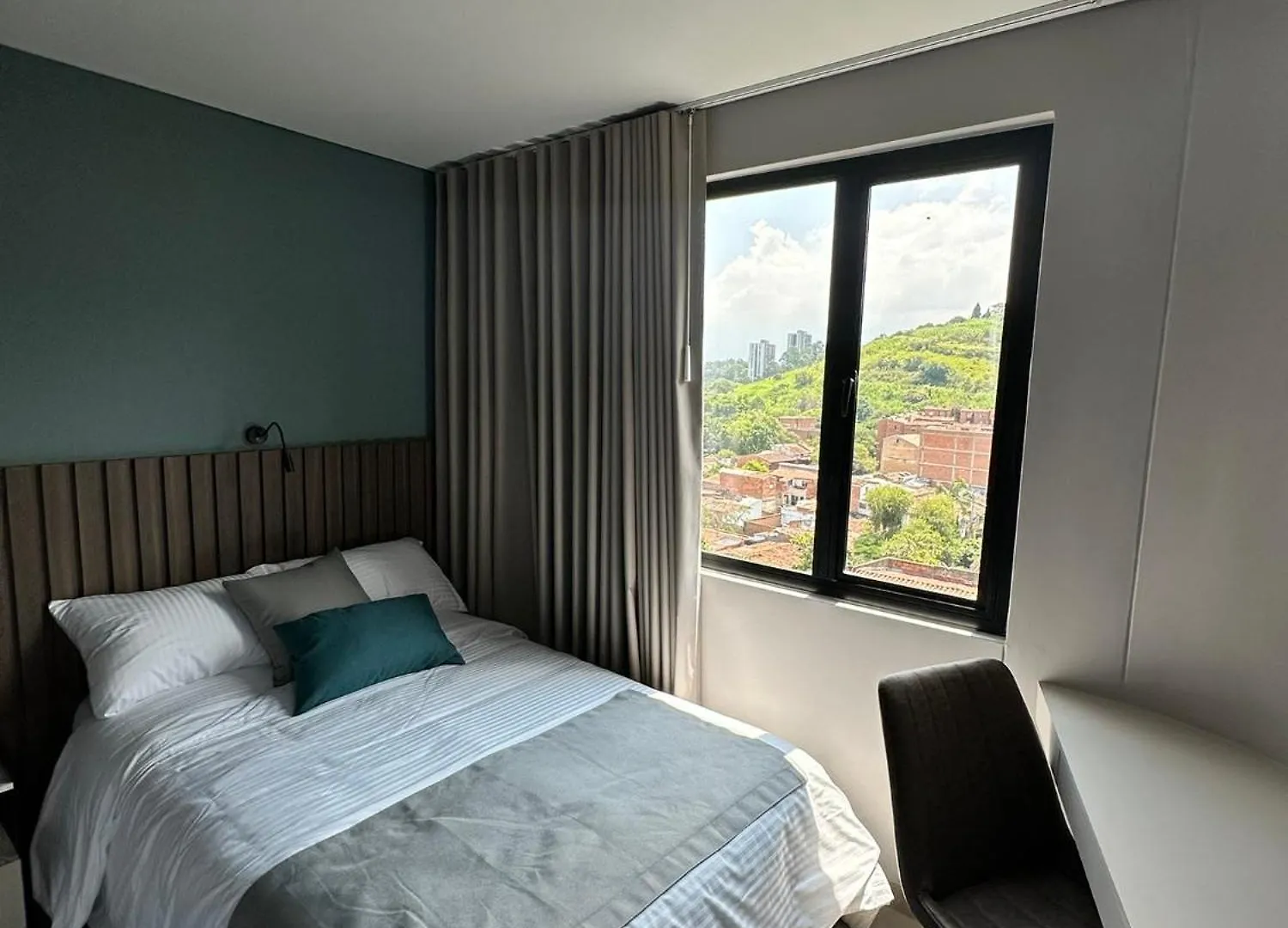 Hotel Living 35 Suites Piso 8 Vip Medellin Colombia