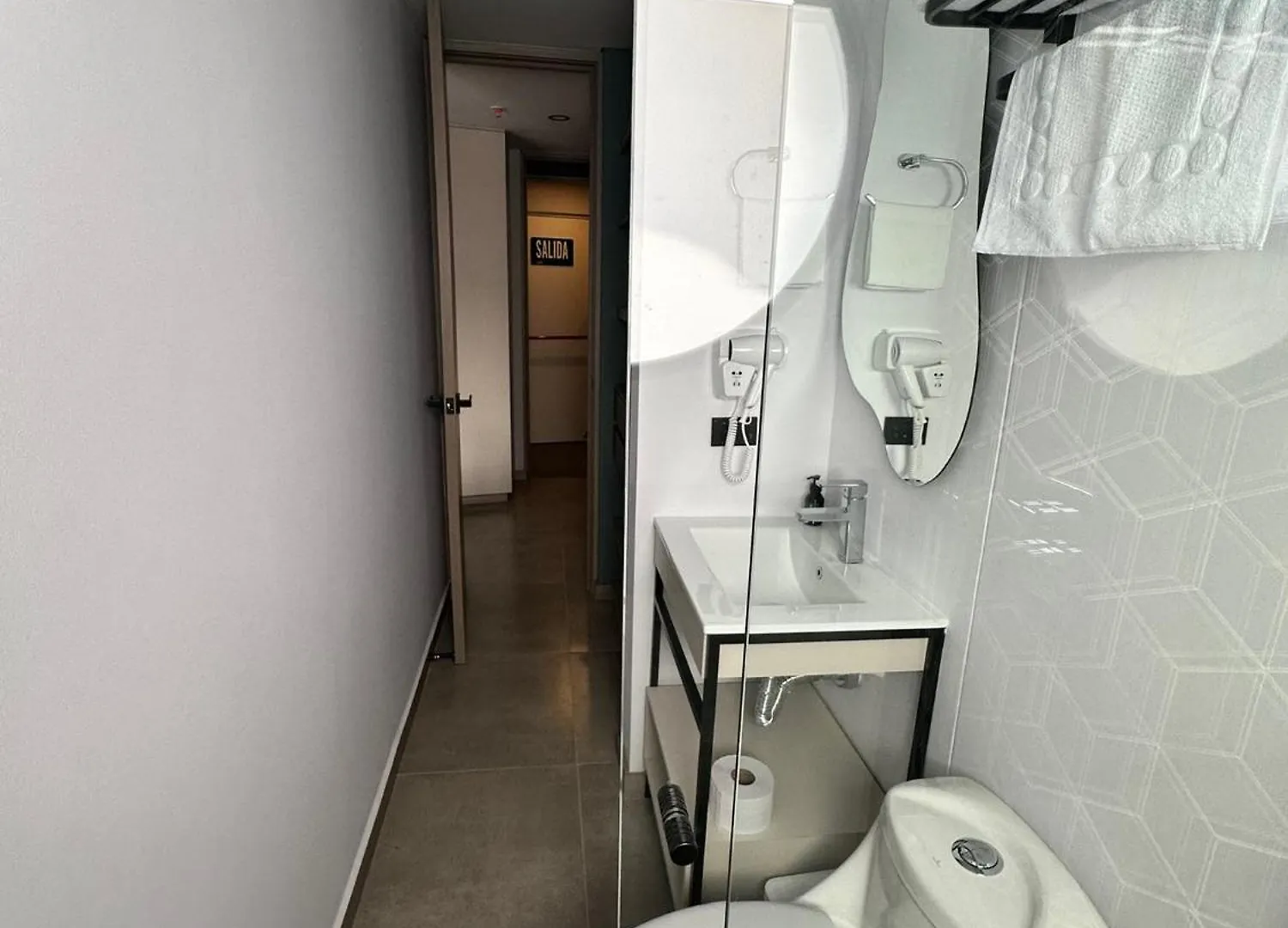 Hotel Living 35 Suites Piso 8 Vip Medellín Kolumbia